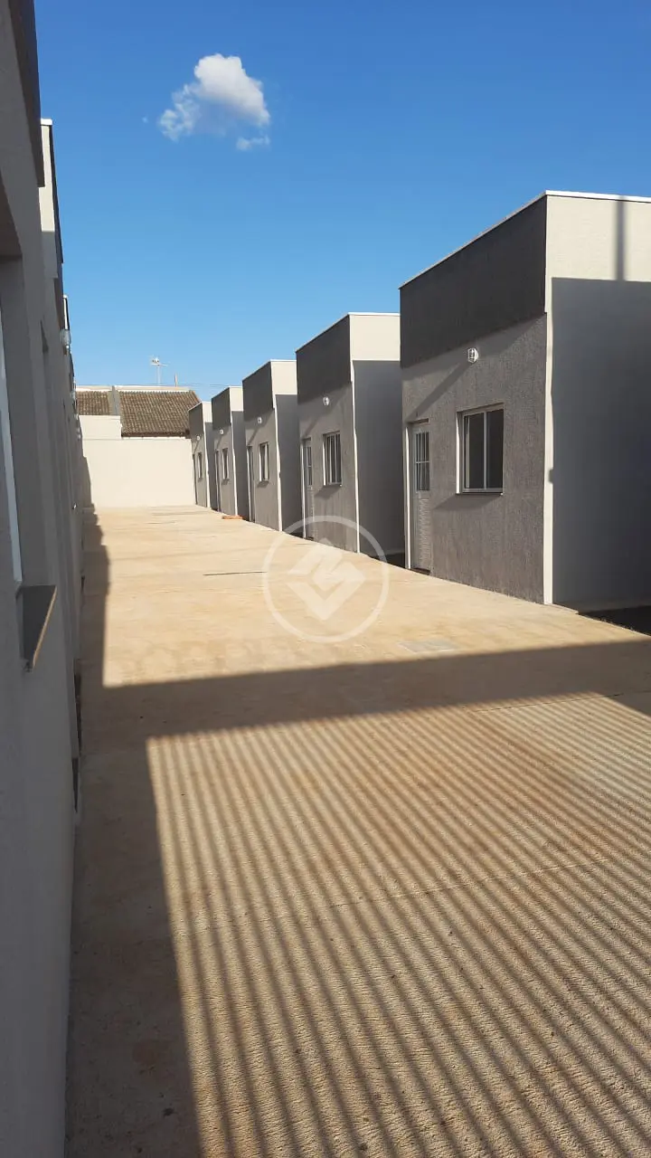 Casa Jardim Europa, Uberlândia - MG — foto 1