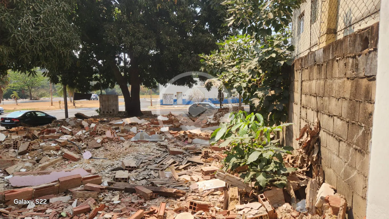 Imagem 1 - Terreno em Segismundo Pereira, Uberlândia - MG