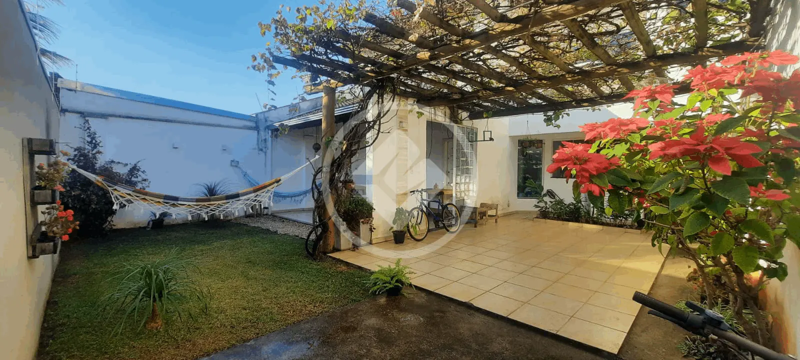 Imagem 3 - Sobrado em JARDIM HOLANDA, Uberlândia - MG