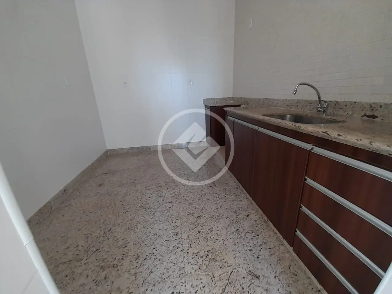Imagem 3 - Apartamento em SANTA MÔNICA, Uberlândia - MG