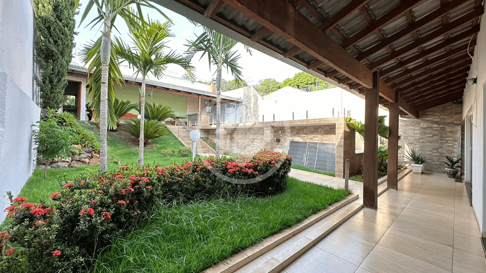 Casa Cidade Jardim, Uberlândia - MG — foto 1