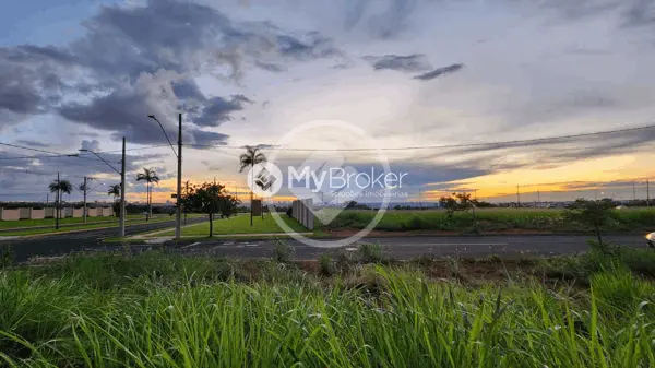 Image 11 - Terreno em Alto Umuarama, Uberlândia - MG