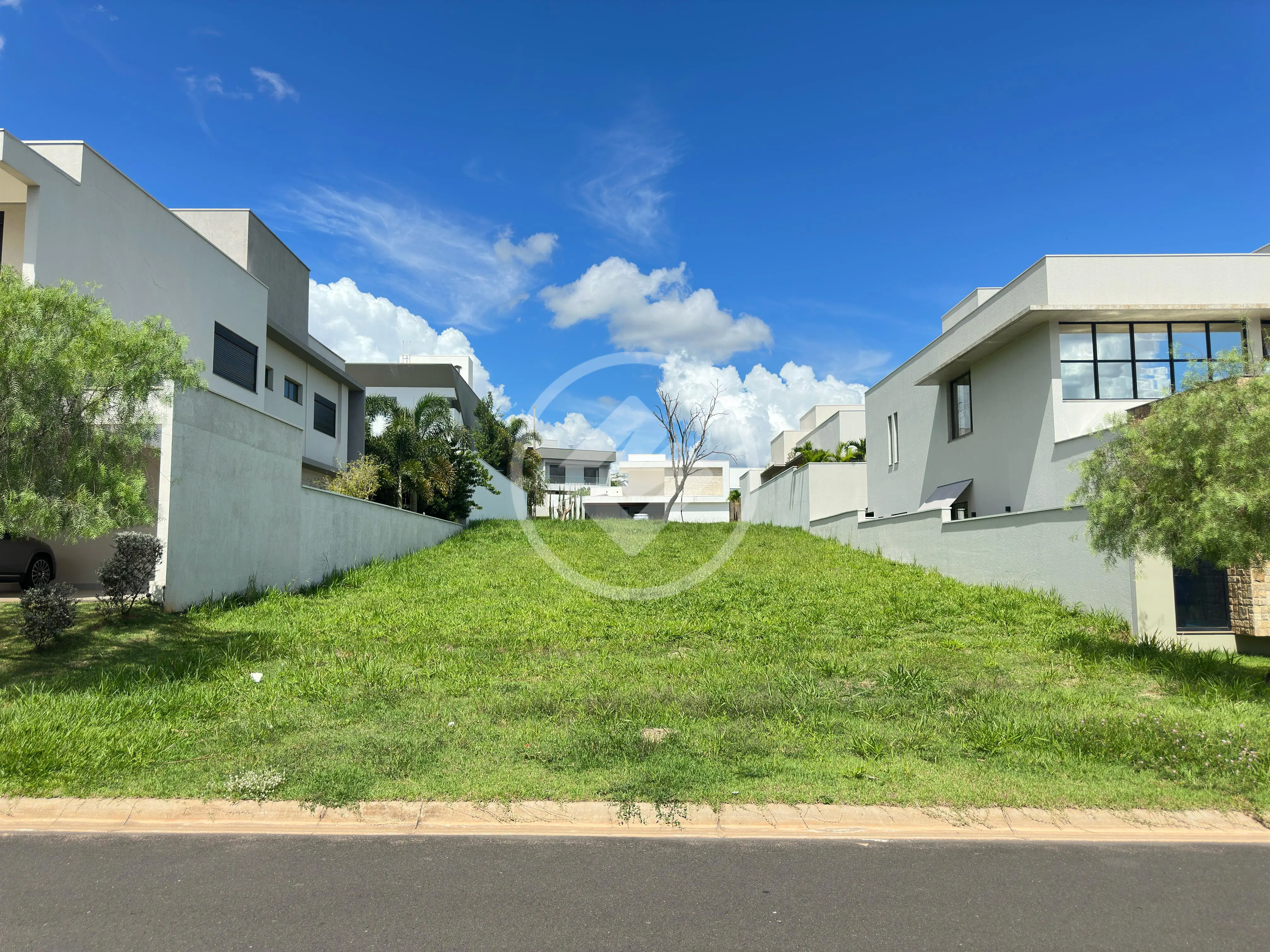 Imagem 1 - Terreno Condomínio em Jardim Sul, Uberlândia - MG