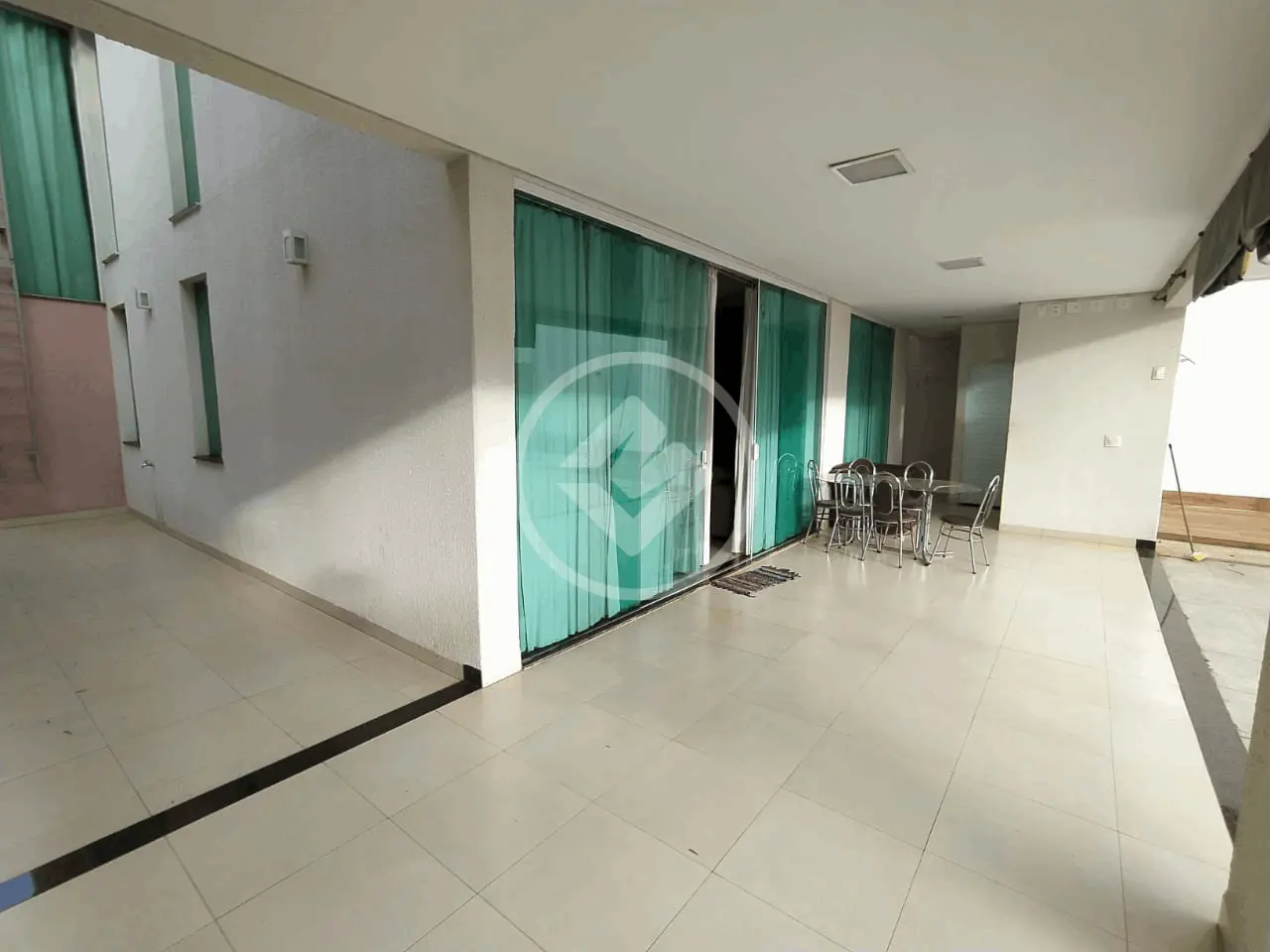 Sobrado Morada da Colina, Uberlândia - MG — foto 1
