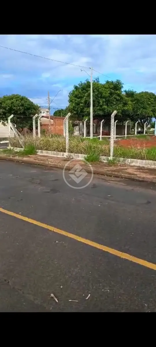 Terreno SANTA MÔNICA, Uberlândia - MG — foto 2