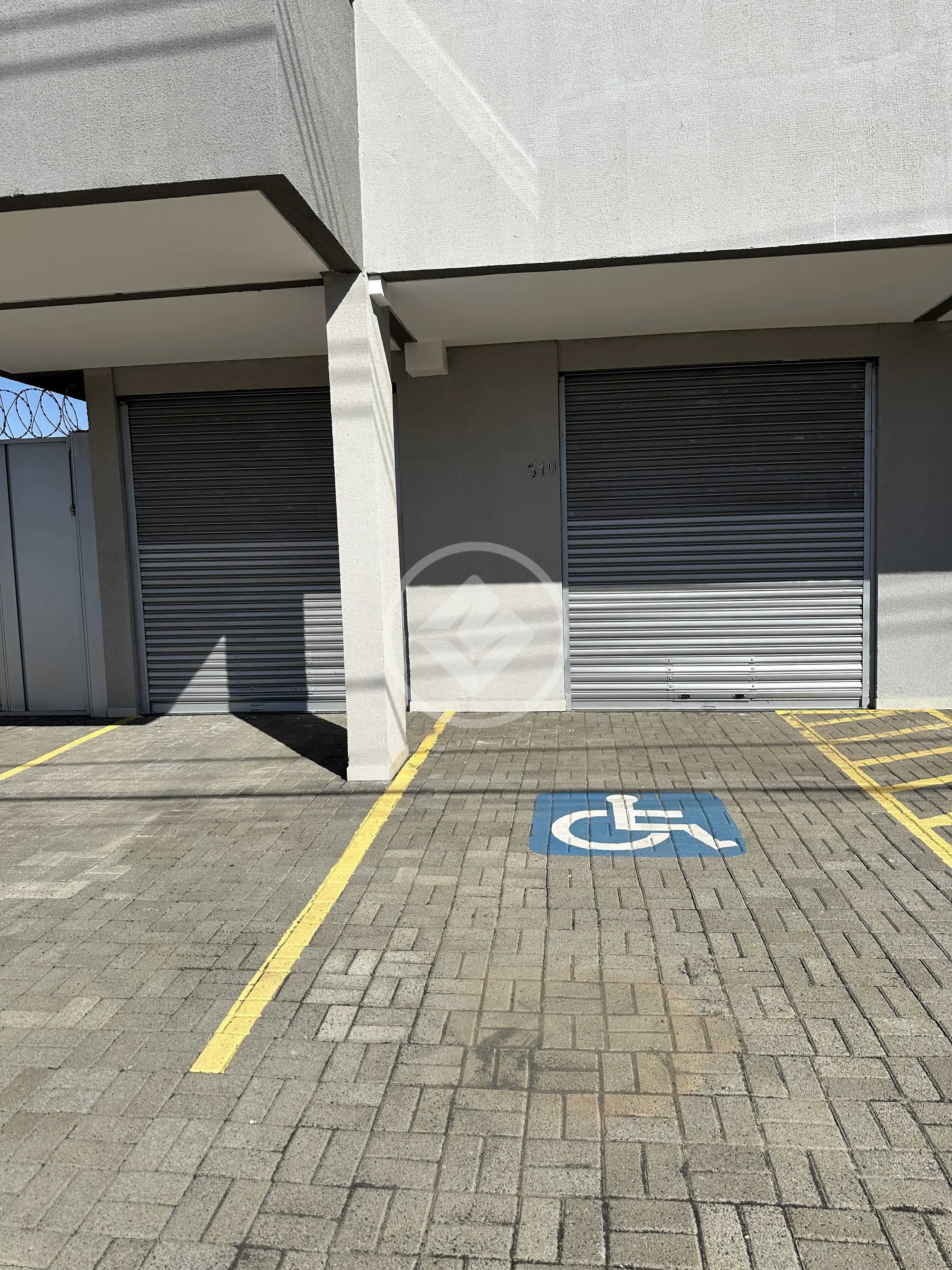 Sala Comercial Novo Mundo, Uberlândia - MG — foto 1