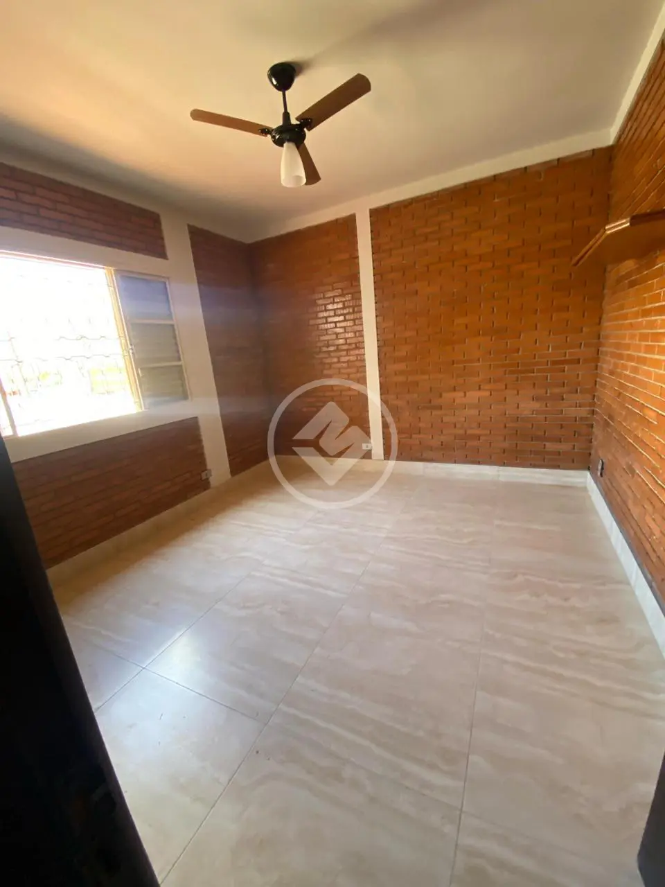Imagem 1 - Sala Comercial em Santa Mônica, Uberlândia - MG