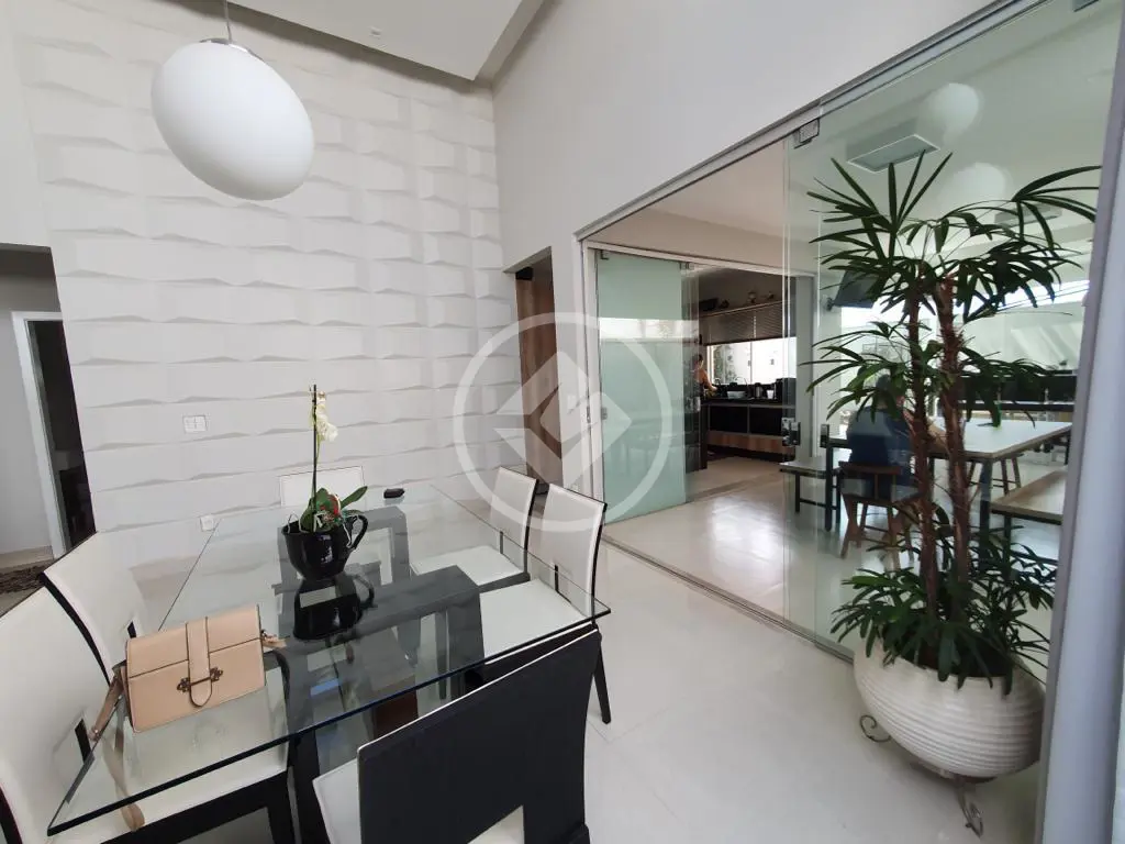 Casa Condomínio Laranjeiras, Uberlândia - MG — foto 2
