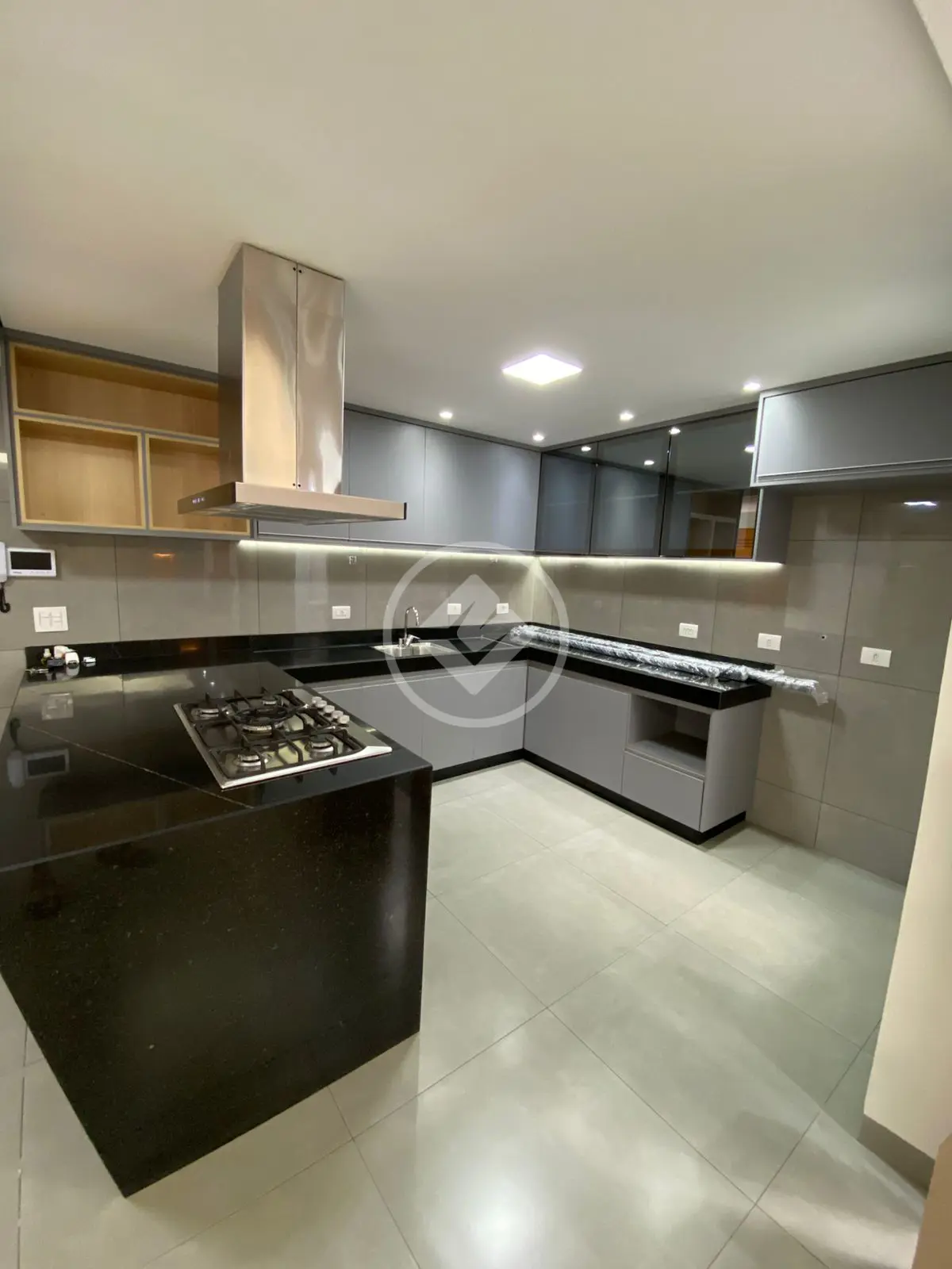 Casa Jardim Karaíba, Uberlândia - MG — foto 1