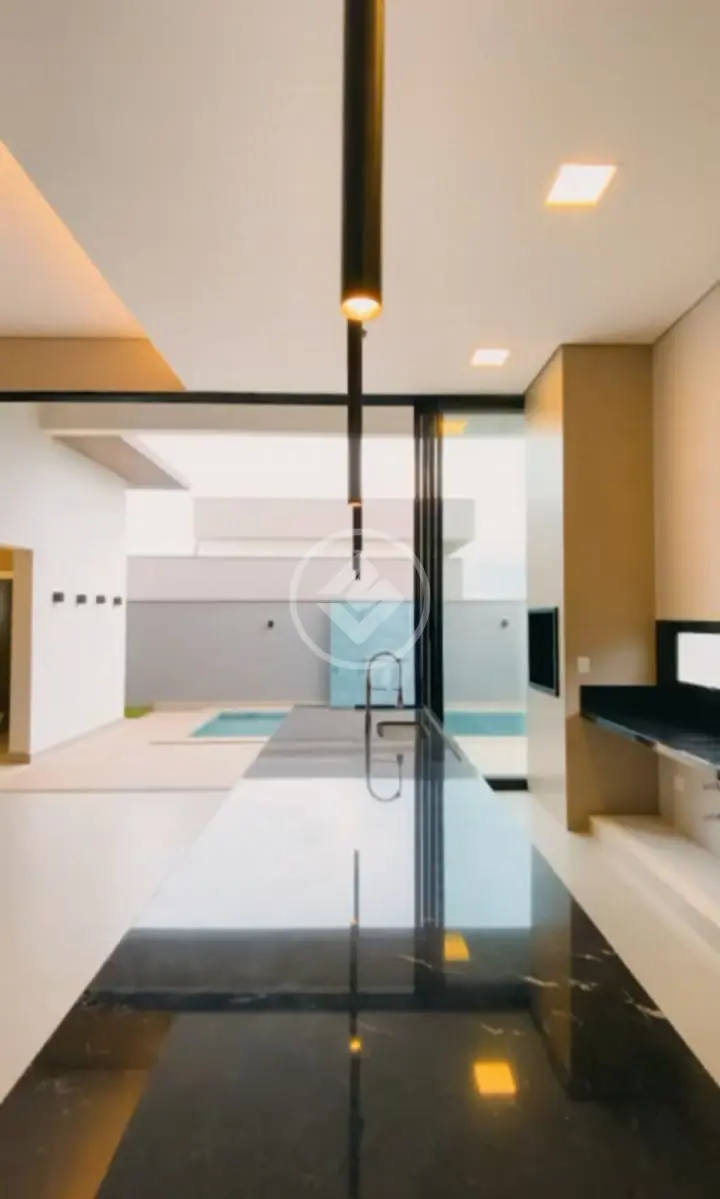 Imagem 2 - Casa Condomínio em Jardim Inconfidência, Uberlândia - MG