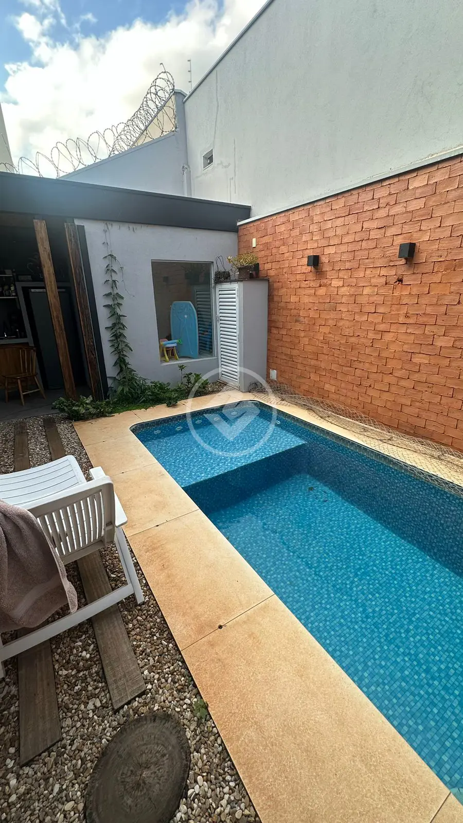 Sobrado Jardim Inconfidência, Uberlândia - MG — foto 2