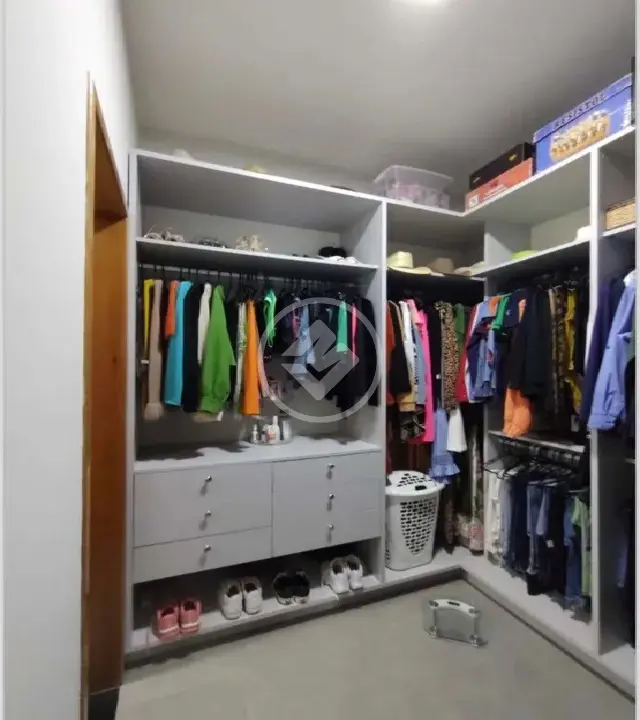 Imagem 4 - Casa em CIDADE JARDIM, Uberlândia - MG