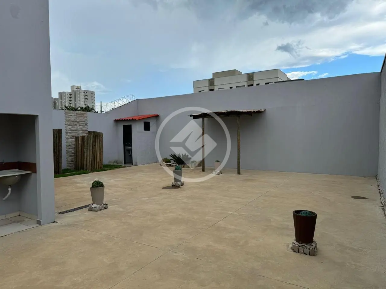 Imagem 2 - Casa Comercial em Novo Mundo, Uberlândia - MG