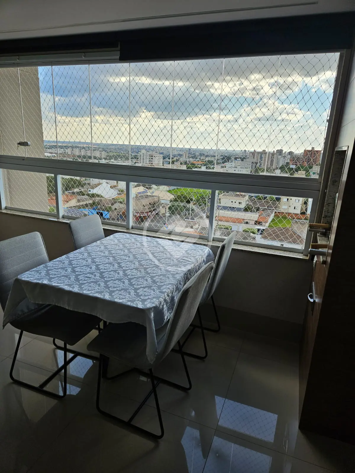 Imagem 1 - Apartamento em Segismundo Pereira, Uberlândia - MG
