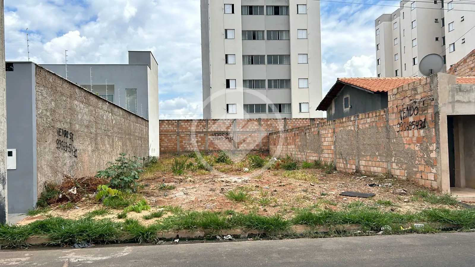 Terreno Jardim Europa, Uberlândia - MG — foto 1