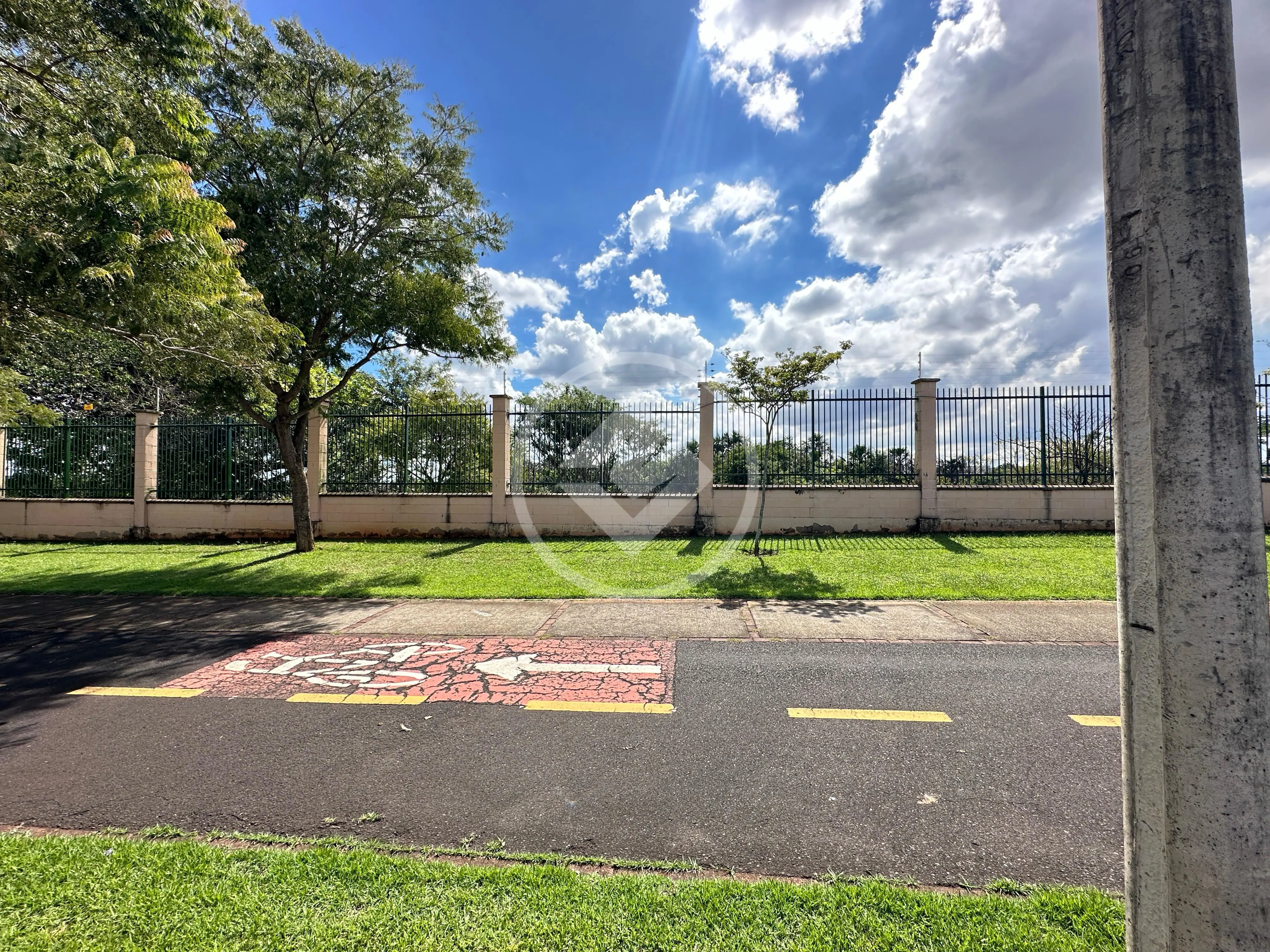 Imagem 1 - Terreno Condomínio em Jardim Sul, Uberlândia - MG