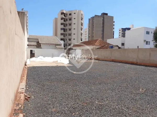 Terreno Martins, Uberlândia - MG — foto 1