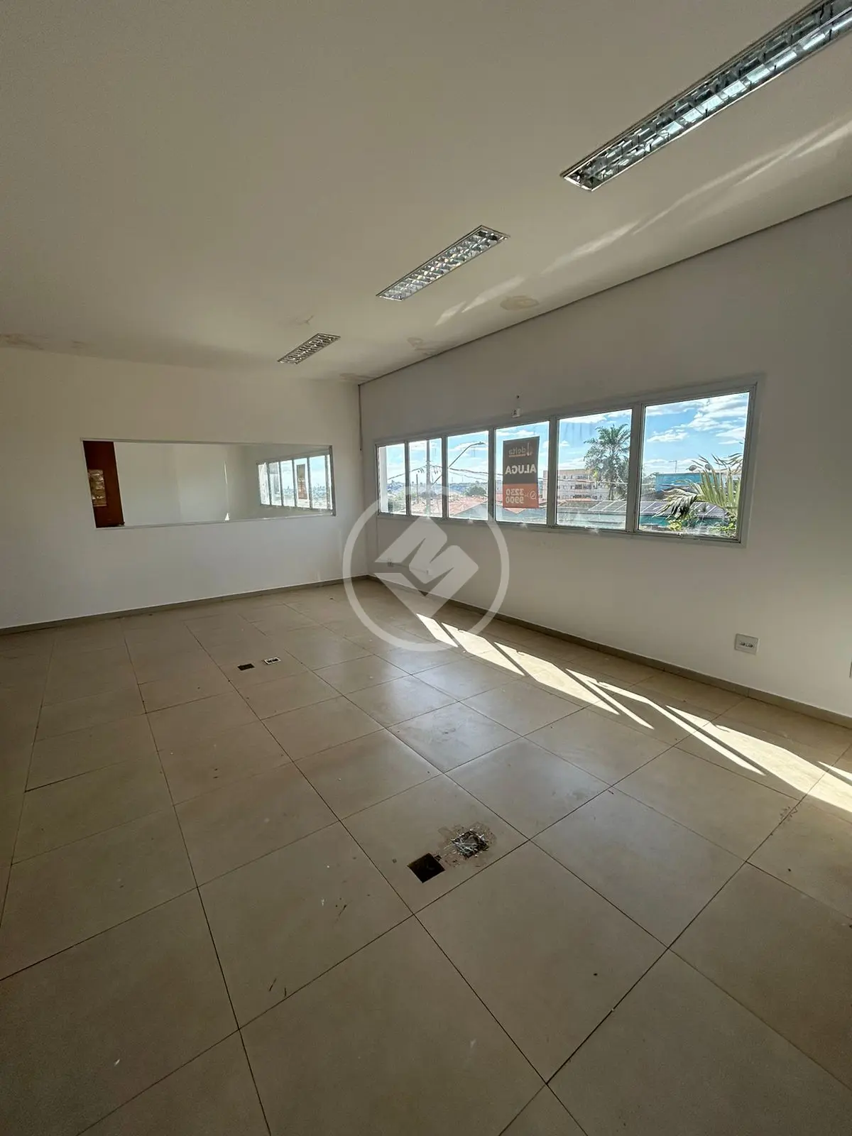 Imagem 1 - Sala Comercial em Segismundo Pereira, Uberlândia - MG