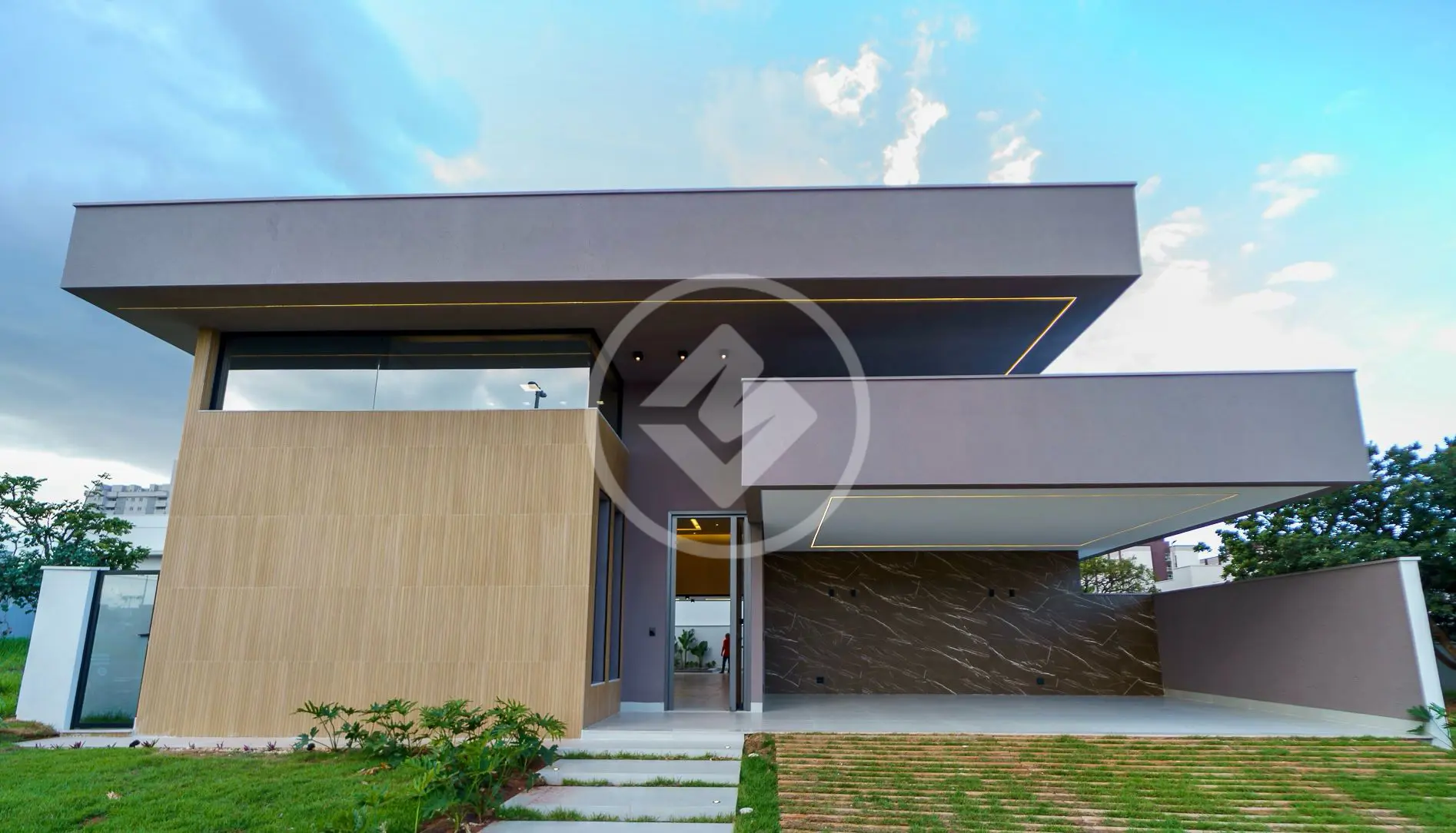 Imagem 1 - Casa Condomínio em Granada, Uberlândia - MG