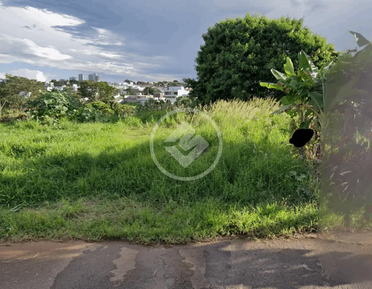 Terreno Vigilato Pereira, Uberlândia - MG — foto 1