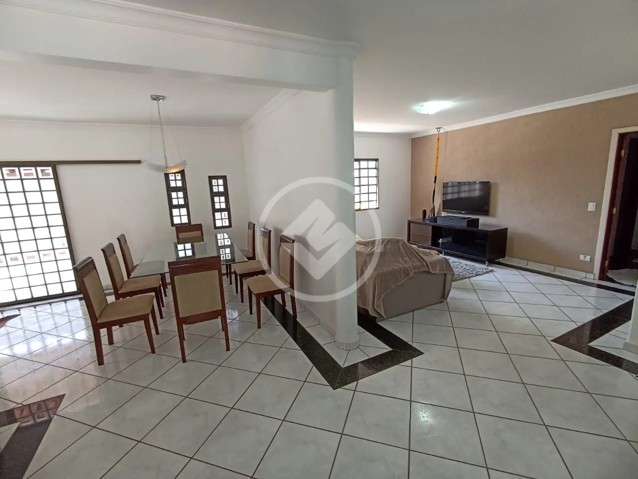 Imagem 2 - Casa em BRASIL, Uberlândia - MG