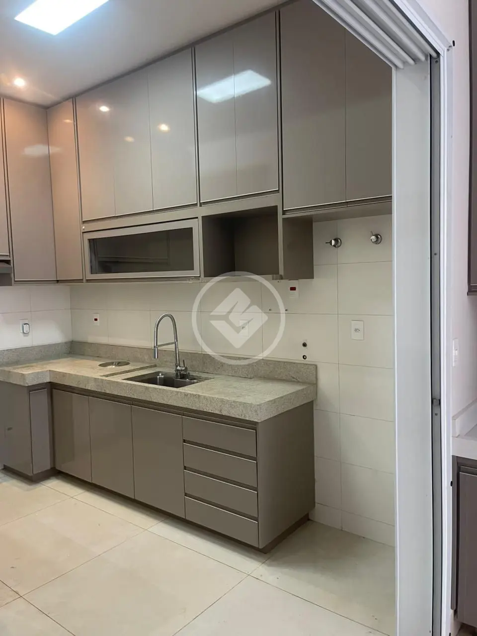 Casa Condomínio Grand Ville, Uberlândia - MG — foto 2