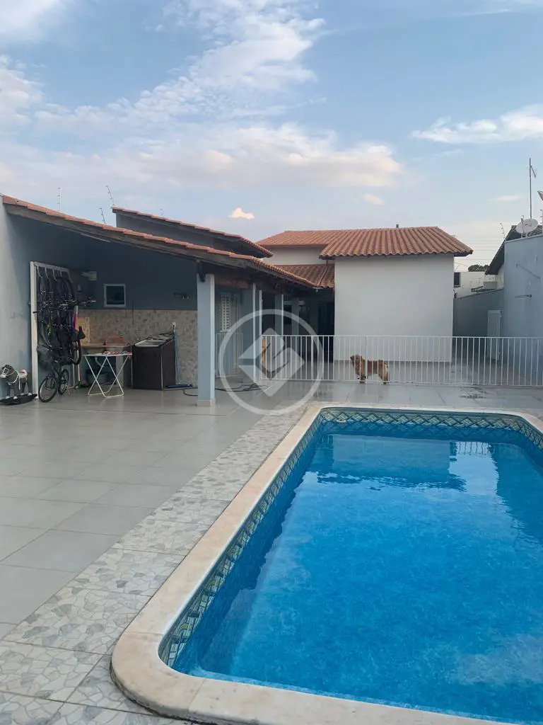 Imagem 1 - Casa em Jóquei Clube, Araguari - MG