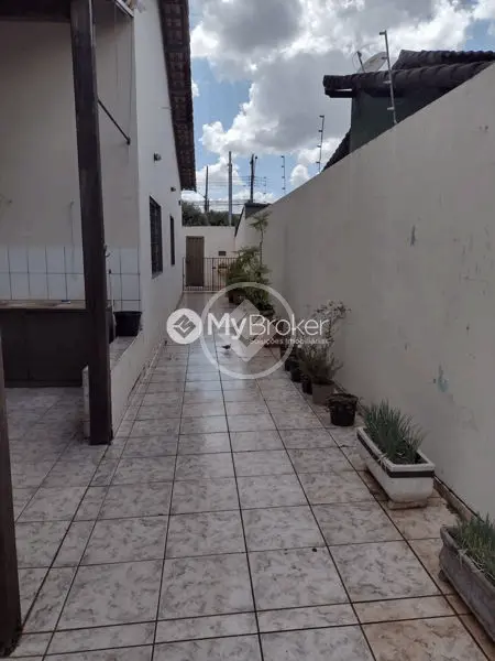 Casa Jardim Patrícia, Uberlândia - MG — foto 1