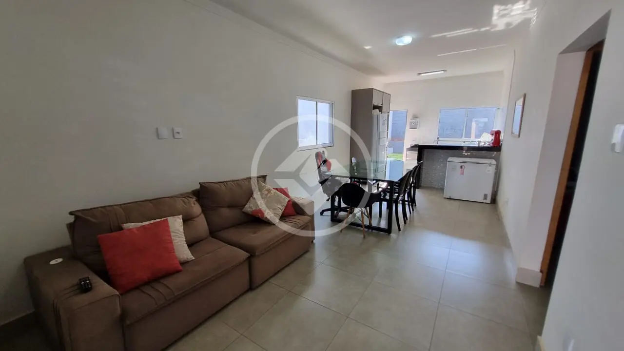 Casa Jardim Inconfidência, Uberlândia - MG — foto 2