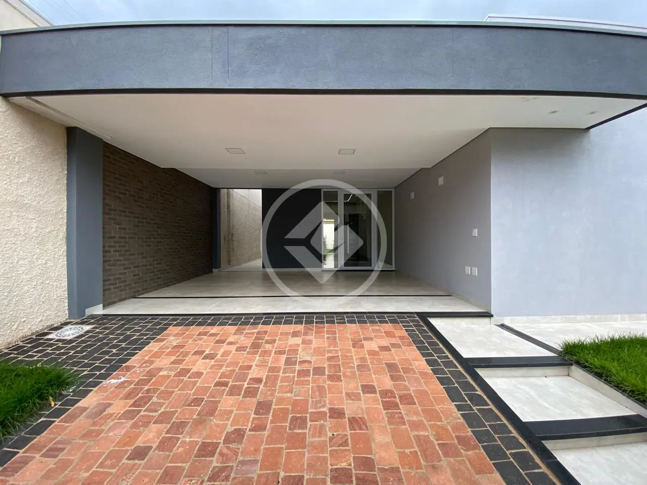 Casa Jardim Inconfidência, Uberlândia - MG — foto 1