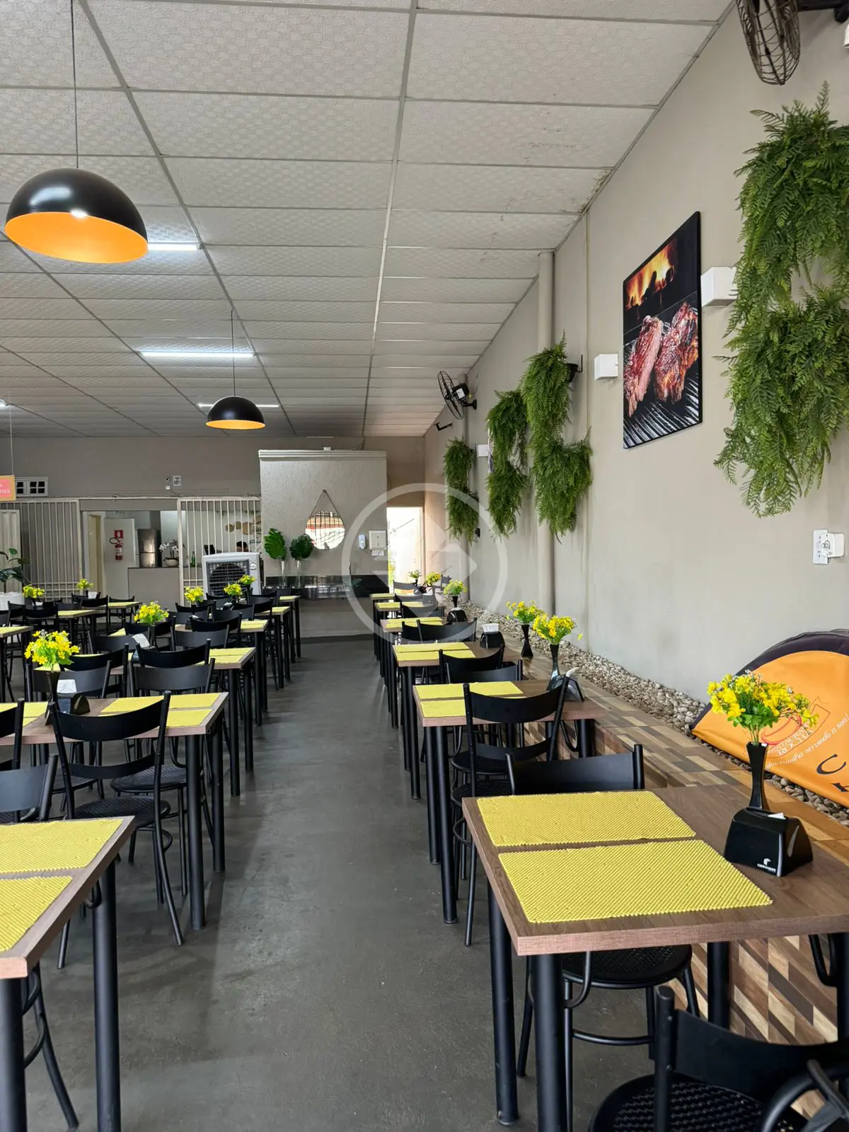 Imagem 3 - Casa Comercial em Chácaras Tubalina e Quartel, Uberlândia - MG