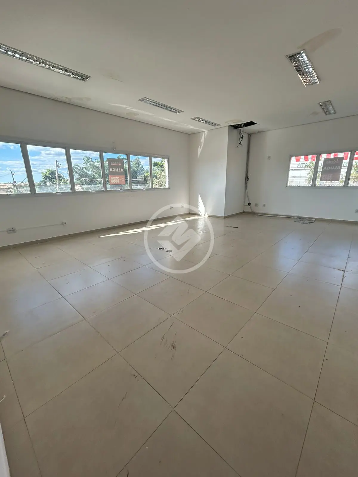Imagem 1 - Sala Comercial em Segismundo Pereira, Uberlândia - MG