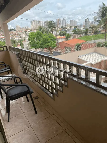 Sobrado Vigilato Pereira, Uberlândia - MG — foto 1