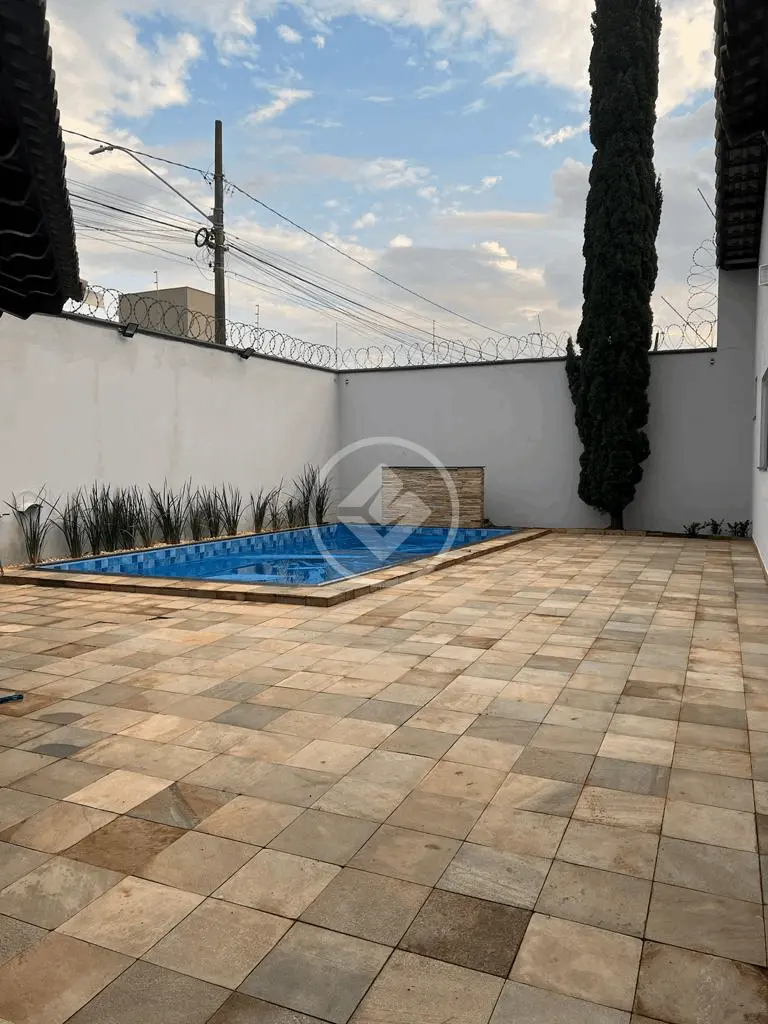 Imagem 1 - Casa em Alto Umuarama, Uberlândia - MG