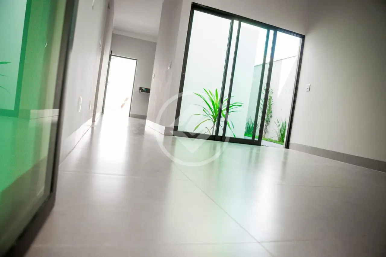 Casa Laranjeiras, Uberlândia - MG — foto 1