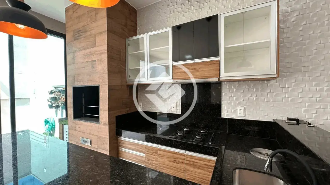 Casa Laranjeiras, Uberlândia - MG — foto 2