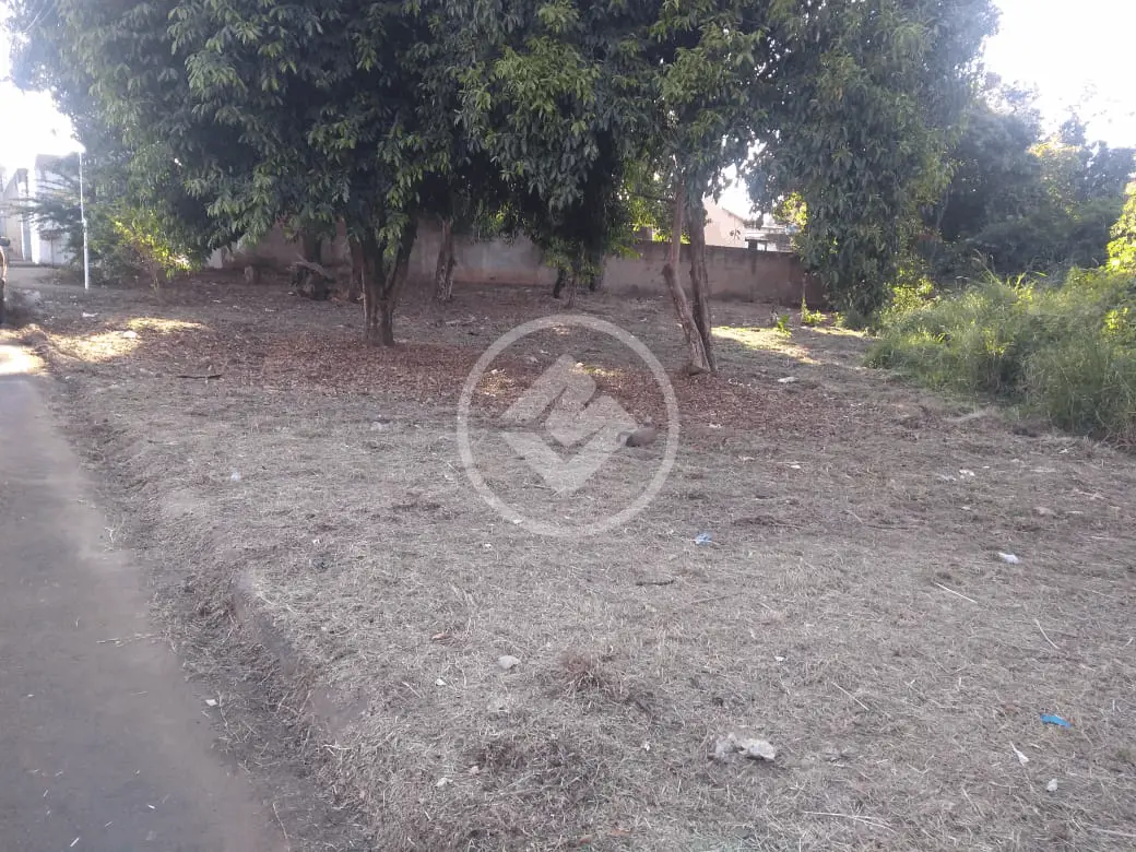 Terreno Luizote de Freitas, Uberlândia - MG — foto 1