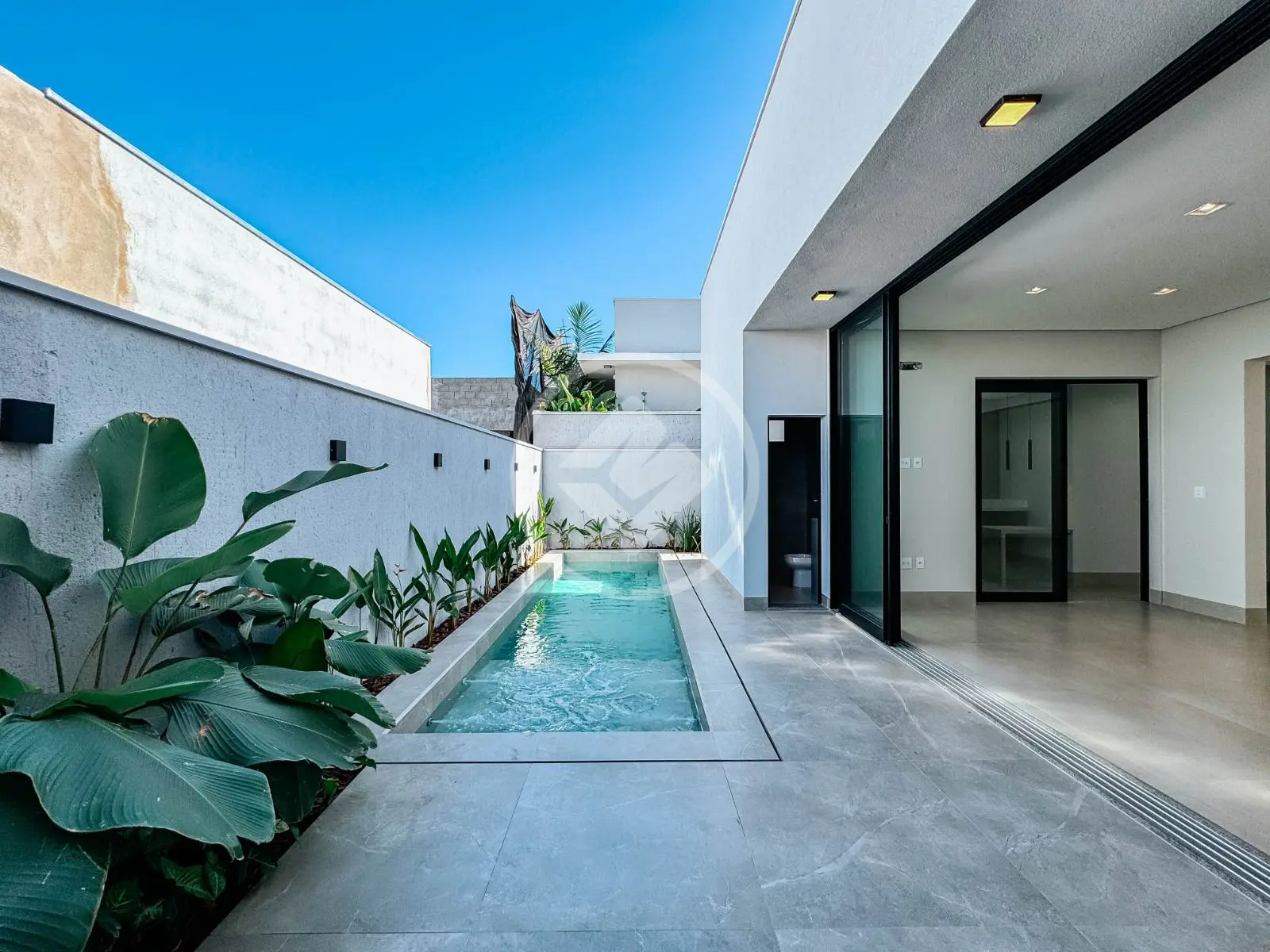 Casa Condomínio Jardim Botânico, Uberlândia - MG — foto 1