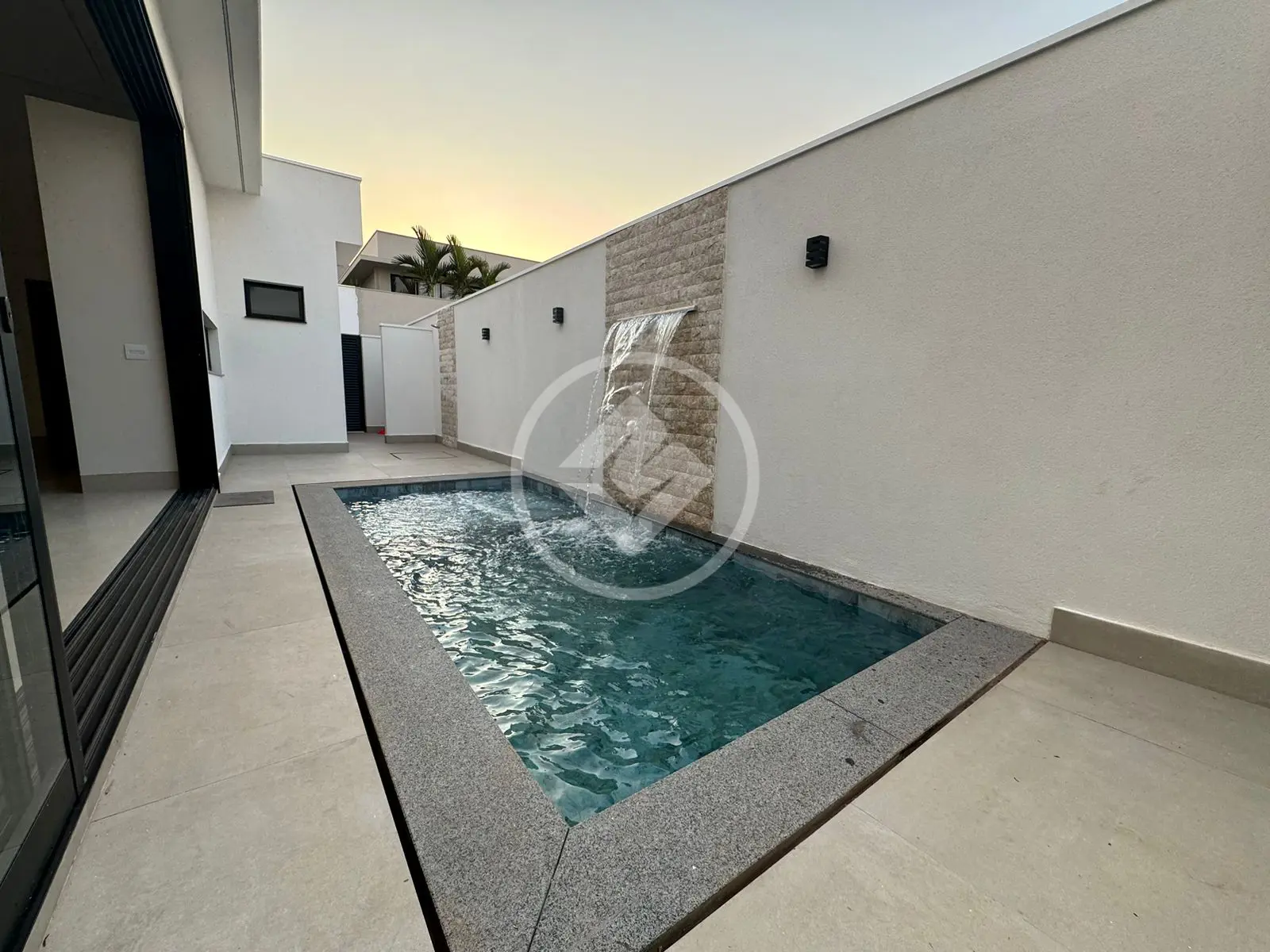 Imagem 3 - Casa Condomínio em Jardim Espanha, Uberlândia - MG