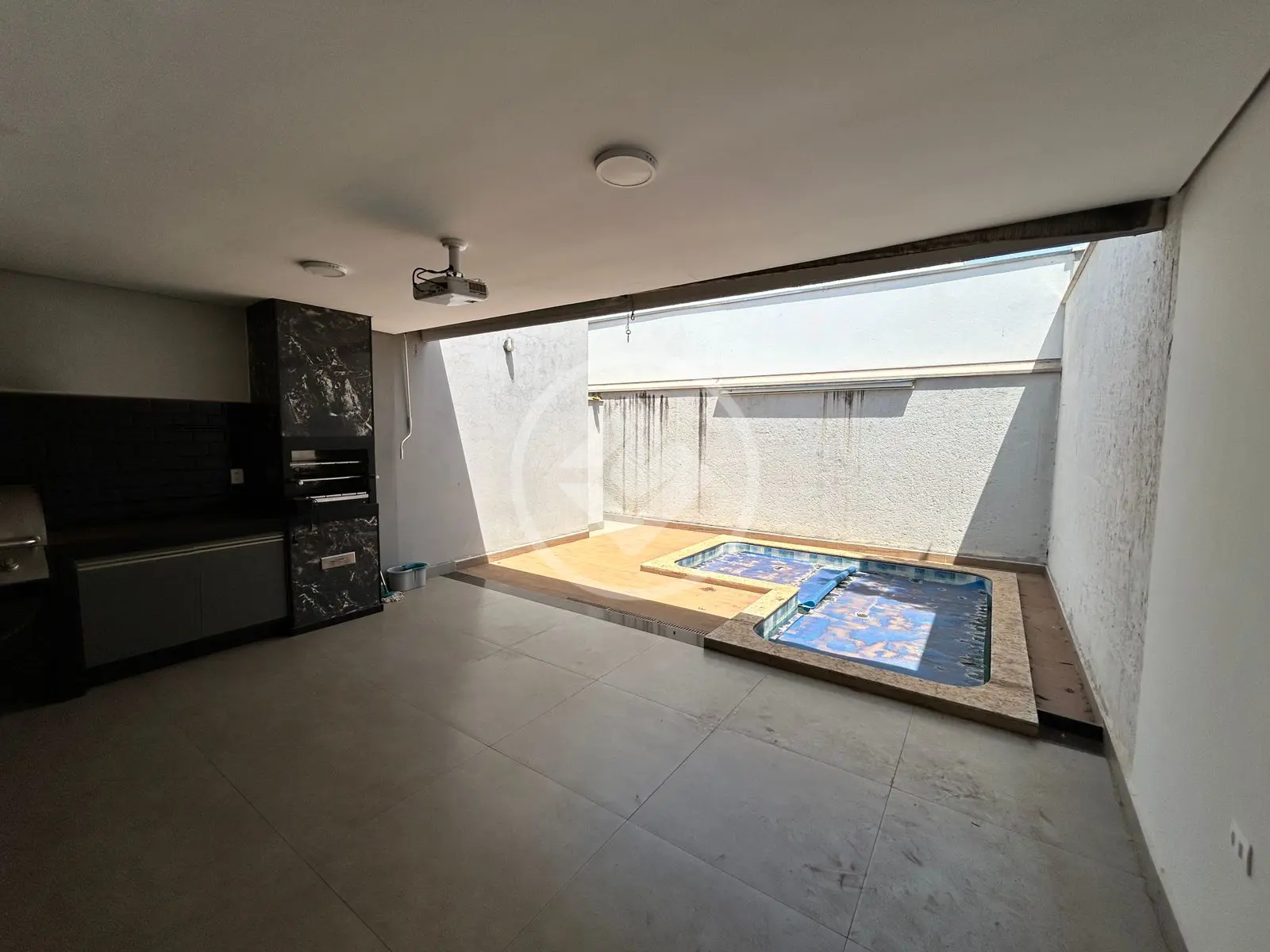 Casa Condomínio Laranjeiras, Uberlândia - MG — foto 1