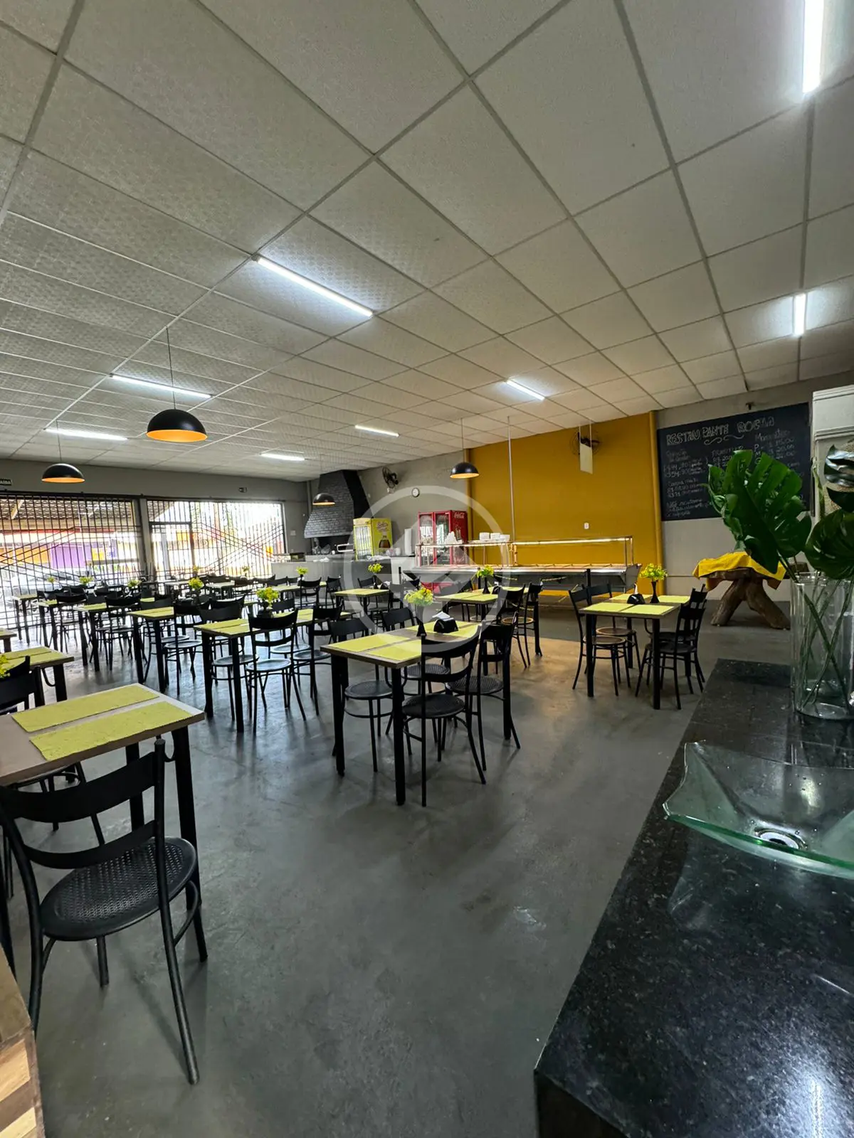 Imagem 5 - Casa Comercial em Chácaras Tubalina e Quartel, Uberlândia - MG