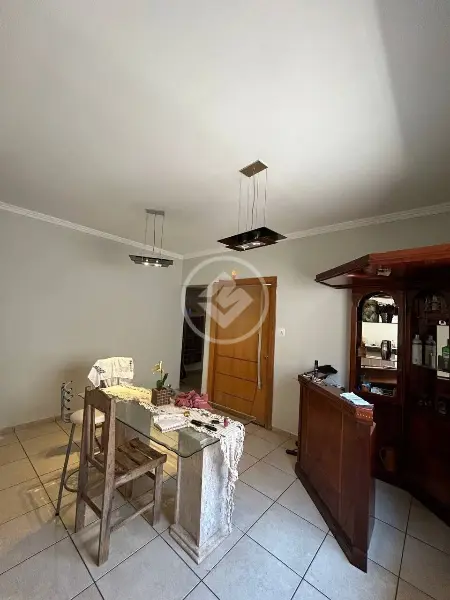 Imagem 2 - Casa em BRASIL, Uberlândia - MG
