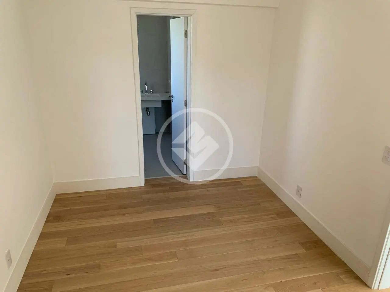 Imagem 6 - Apartamento Duplex em Morada da Colina, Uberlândia - MG