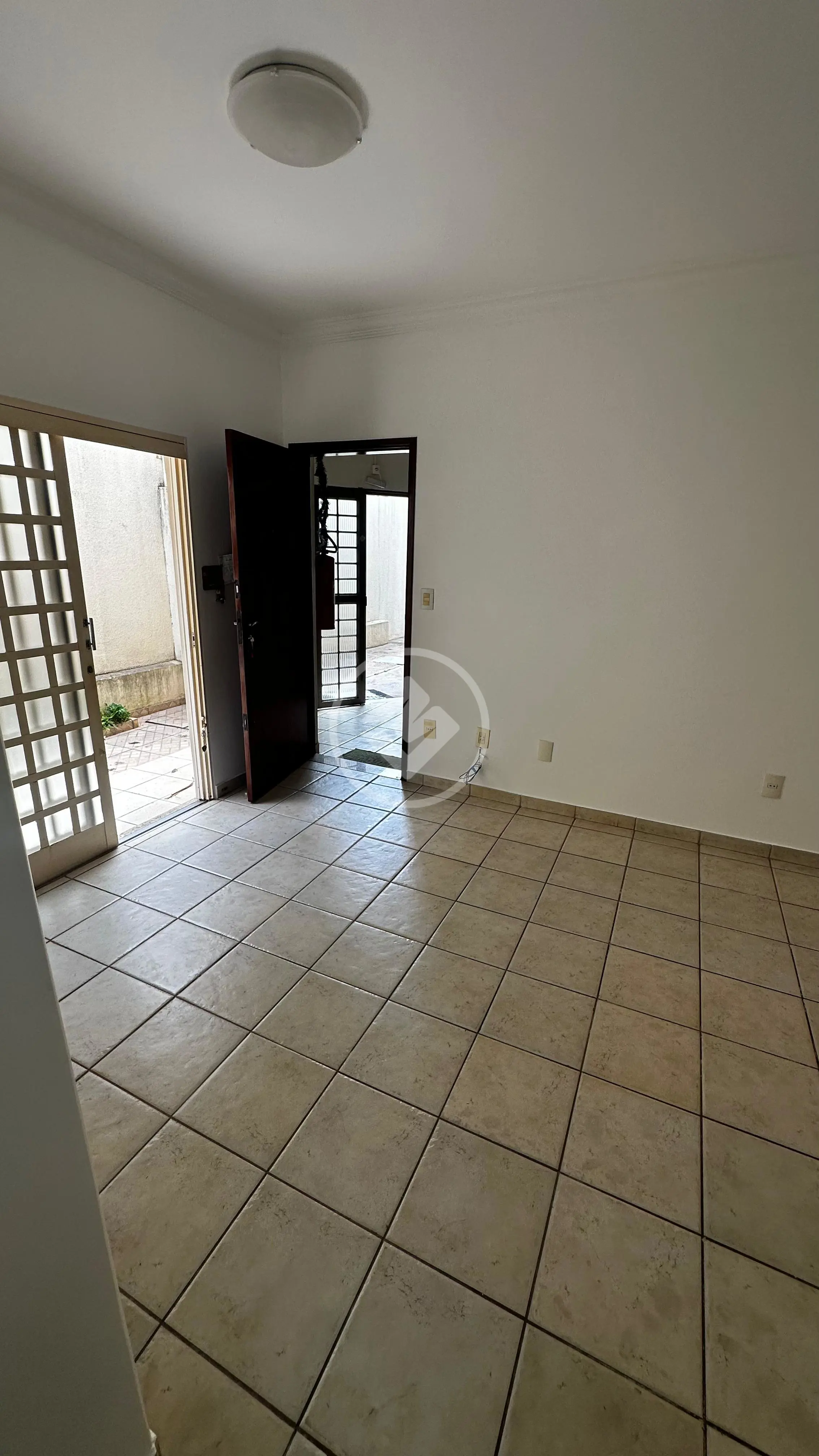 Imagem 2 - Apartamento em SANTA MÔNICA, Uberlândia - MG