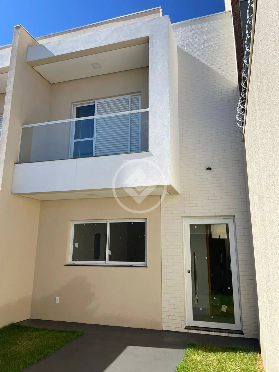 Sobrado Granada, Uberlândia - MG — foto 1