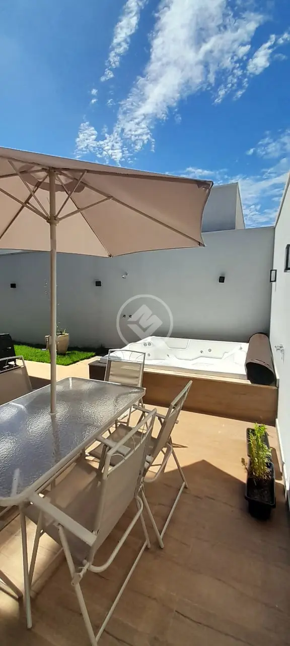 Casa Condomínio Novo Mundo, Uberlândia - MG — foto 1