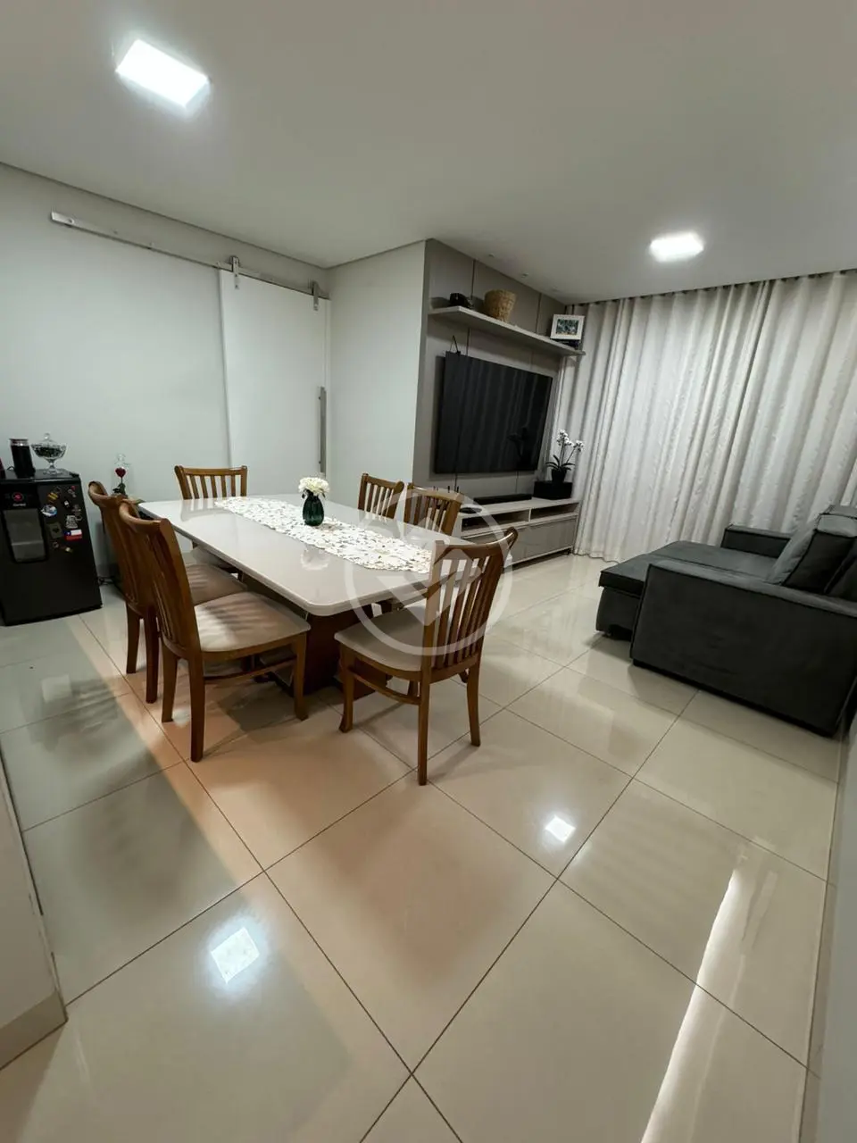 Imagem 2 - Apartamento em SANTA MÔNICA, Uberlândia - MG