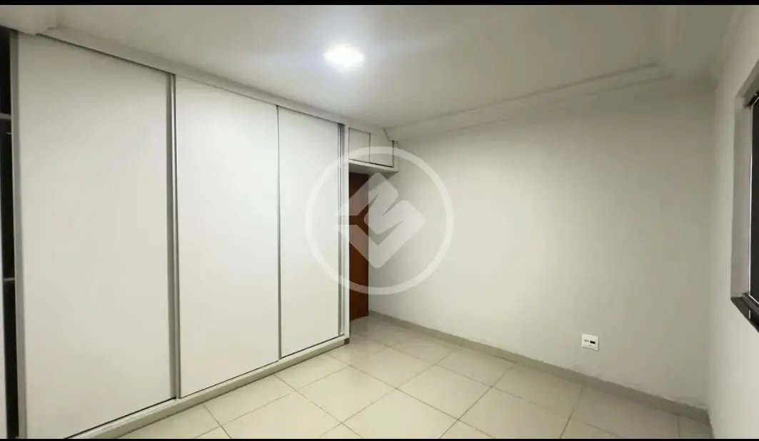Imagem 5 - Casa Condomínio em JARDIM HOLANDA, Uberlândia - MG