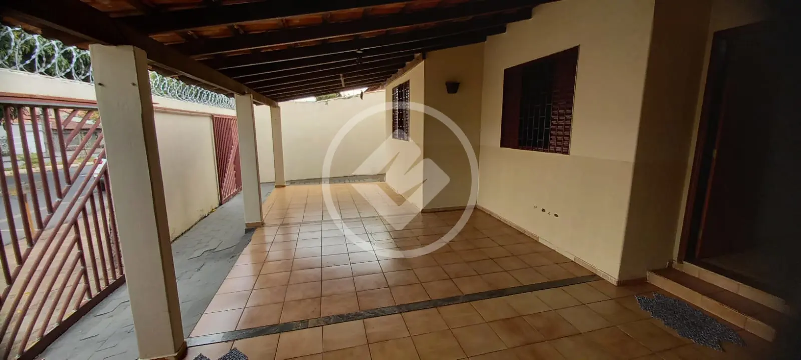 Imagem 1 - Casa em Santa Mônica, Uberlândia - MG