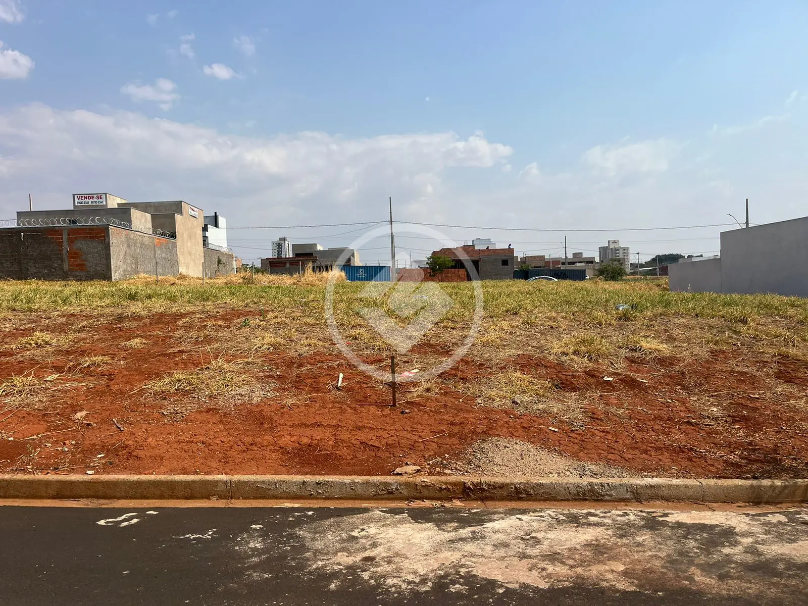 Imagem 2 - Terreno em Loteamento Portal do Vale II, Uberlândia - MG